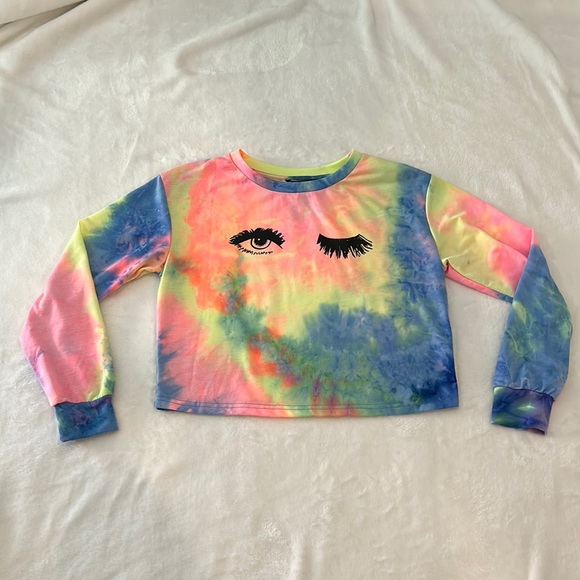 SHEIN Tops - Shein Tie Dye Eye Wink Eyelash Crop Long Sleeve Top Size Medium